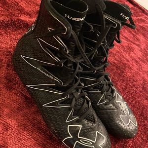 Under Armour Highlight cleats